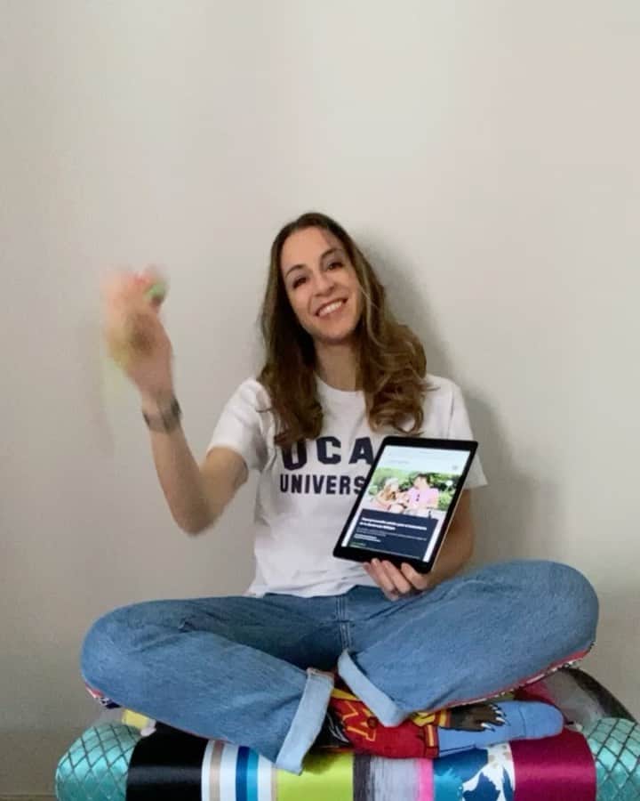 カロリナ・ロドリゲスのインスタグラム：「Último día para sumaros a la importante campaña relacionada con la #EsclerosisMúltiple que mi universidad @ucam_universidad está llevando a cabo.  Más de 2,5 millones en el mundo y en España, más de 50.000 padecen esta enfermedad.  ¡GRACIAS POR VUESTRO APOYO!  WWW.PRECIPITA.ES  #university #ucamuniversidad #esclerosismultiple #treatment #studies」