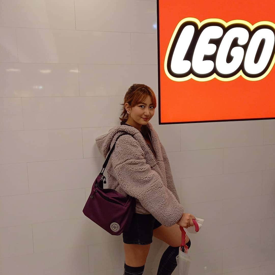 森木レナさんのインスタグラム写真 - (森木レナInstagram)「LEGO‼ It reminds me of my childood😍  #lego #レゴ #ブロック #block #blocks #brick #bricks #ロゴマーク #おもちゃ #toy #ポニーテール #歌手 #Singer #singersongwriter  #シンガーソングライター  #Japan #ギター #guiter  #rock #歌  #가수 #싱어송라이터 #創作歌手 #vocal #youtube #森木レナ #東宝芸能」1月27日 18時55分 - rena_moriki