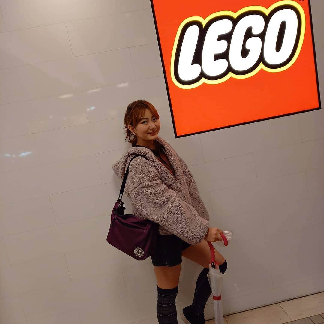 森木レナさんのインスタグラム写真 - (森木レナInstagram)「LEGO‼ It reminds me of my childood😍  #lego #レゴ #ブロック #block #blocks #brick #bricks #ロゴマーク #おもちゃ #toy #ポニーテール #歌手 #Singer #singersongwriter  #シンガーソングライター  #Japan #ギター #guiter  #rock #歌  #가수 #싱어송라이터 #創作歌手 #vocal #youtube #森木レナ #東宝芸能」1月27日 18時55分 - rena_moriki