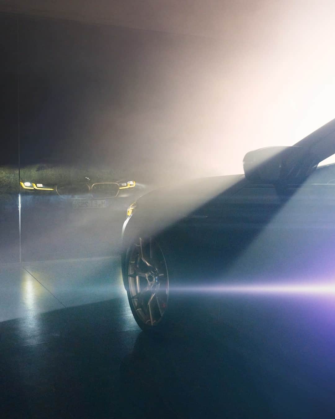 BMWのインスタグラム：「Born to be powerful.  The new BMW M5 CS. #TheM5 #BMW #M5 #BMWM @bmwm __ BMW M5 CS: Fuel consumption weighted combined in l/100km: 11.3–11.1 (NEDC); 11.3–10.9 (WLTP), CO2 emissions weighted combined in g/km: 258–253 (NEDC); 257–248 (WLTP). Further information: www.bmw.com/disclaimer.」