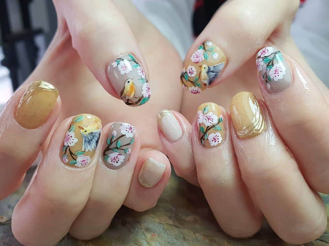 Yingのインスタグラム：「I used PREMDOLL MUSE G653 and G654, PREGEL Tulle Maple, Pale Sesame for the base. Art done with PREGEL Art Liner gel in Black/White/Bitter Choco/Green/Dark Cherry, PREGEL MUSE S340, PREGEL Yellow Drop, Orange Drop, #907. Items can be purchased at @nailwonderlandsg 🤗 .   . 🛒 www.nailwonderland.com⁣⁣ 📍20A Penhas Road, Singapore 208184⁣⁣ (5 minutes walk from Lavender MRT)⁣⁣ .  I am currently only able to take bookings from my existing pool of customers. If I have slots available for new customers, I will post them on my IG stories. Thank you to everyone who likes my work 🙏 if you need your nails done, please consider booking other artists at @thenailartelier instead ❤  #ネイルデザイン  #ネイルアート #ネイル #ジェルネイル #nailart #네일아트 #pregel #プリジェル #nails #gelnails #sgnails」