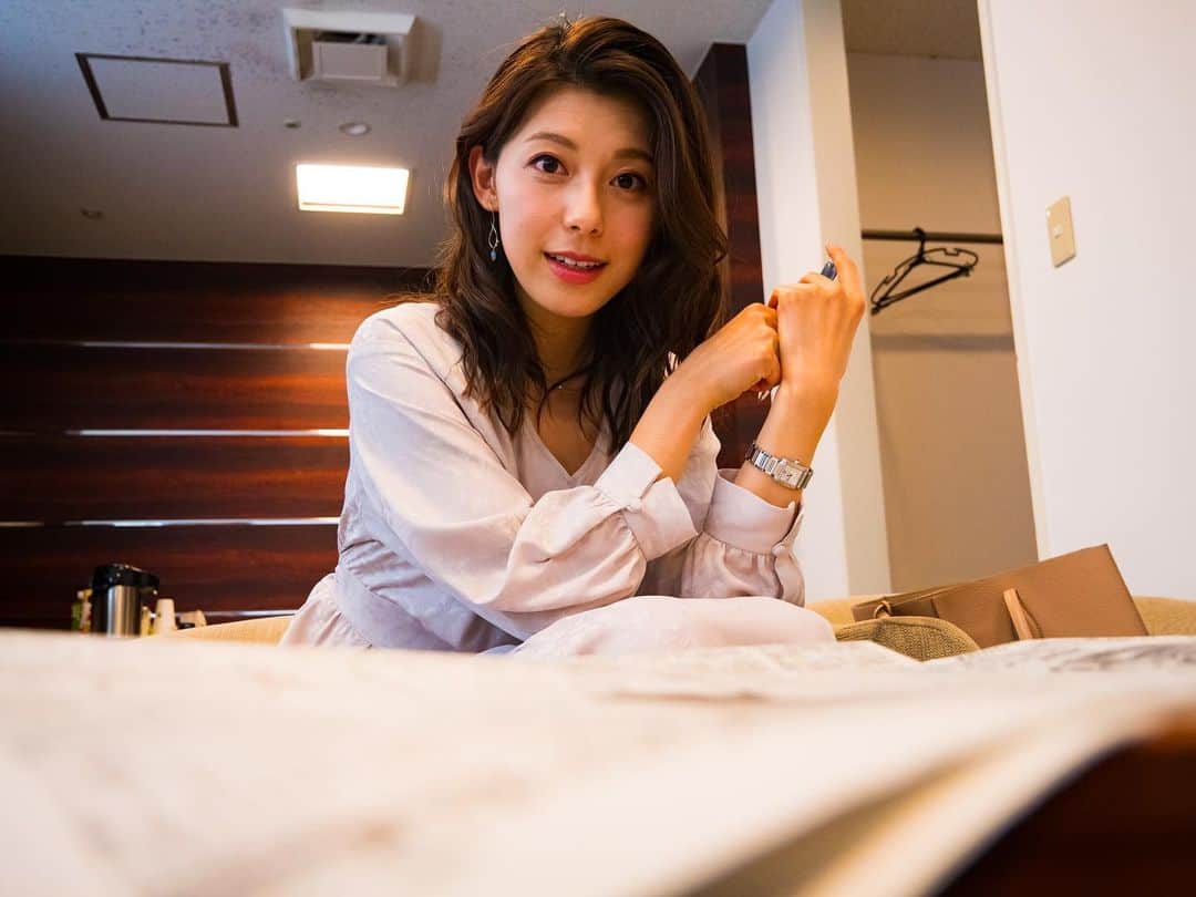 小林廣輝のインスタグラム：「「S☆1」「SUPER SOCCER」「有吉ワールドリポート」スポーツ中継などを担当する上村彩子アナ　@saekokamimura  ※12月に撮影 -----  このアカウント以外にもアザカーカットを 各アナウンサーアカウントやアナグラム（ @tbs_annogram ）にもあげるのでそちらも是非ご覧ください〜☺️ 今この投稿をご覧の皆様と一緒に作っていきたい企画なので「このアナウンサーのこんなシーン撮ってきて！」要望を募集しております〜！」