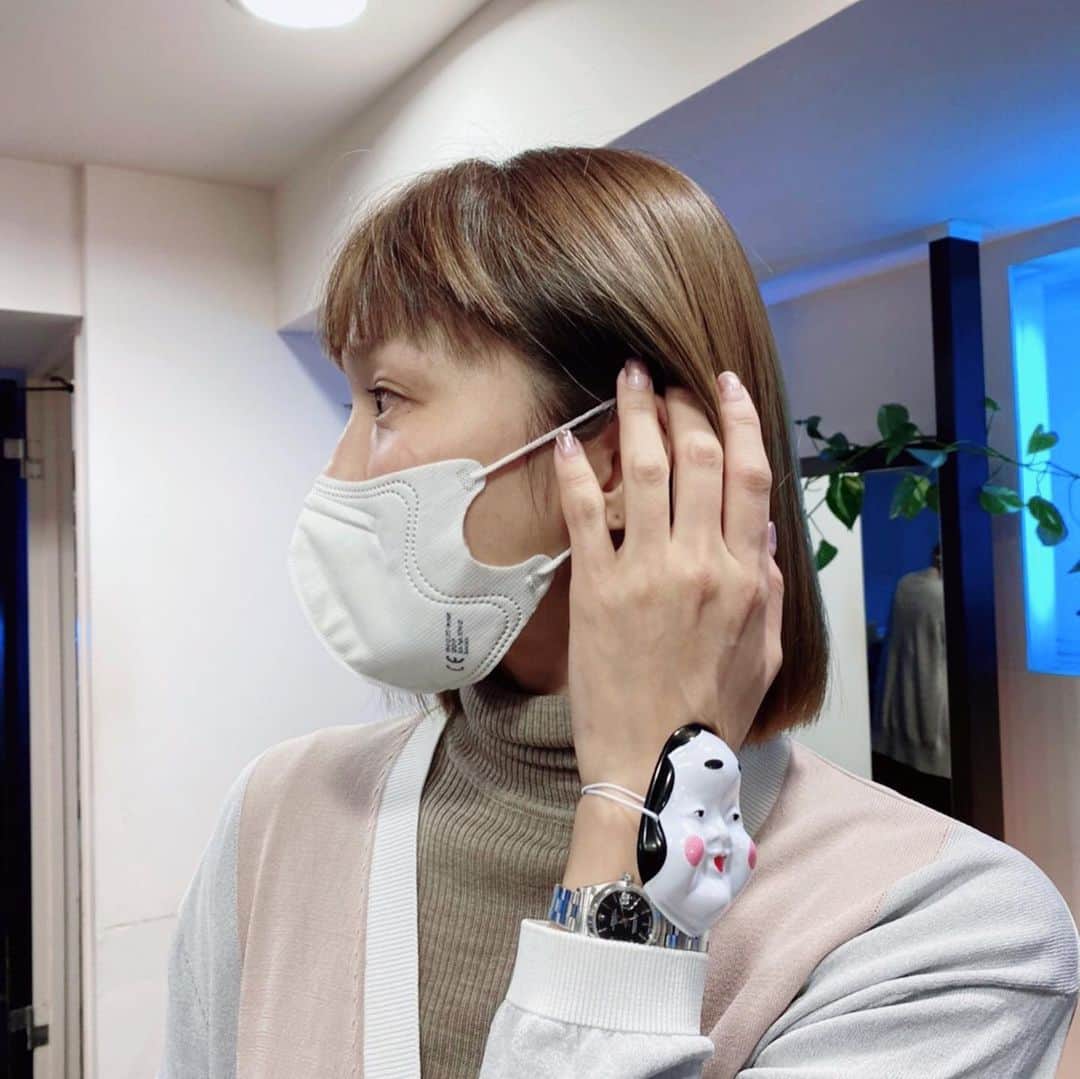 倉本康子さんのインスタグラム写真 - (倉本康子Instagram)「🌟 new マスク！ (ではない) invitationで節分のお豆と コレ、いただきまして... マスクにしてみたり ヘア小物にしてみたり ブレスレットにしてみたり バッグ飾りにしてみたり。 2/2は福娘的にマスクとして 着用している可能性、、、、、  大です。  #ゴム食い込んで肌痛い #節分」1月27日 19時51分 - yasuko_kuramoto_yakko