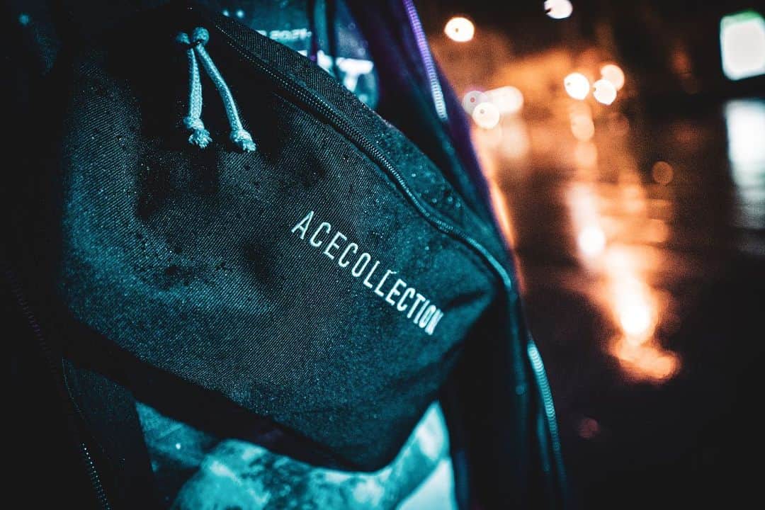 ACE COLLECTIONさんのインスタグラム写真 - (ACE COLLECTIONInstagram)「ACE COLLECTION LIVE TOUR 2021 STARDUST STARDUST COLLECTION.  STARDUST MASK Black / ¥1,200  LOGO BODY BAG Black / ¥3,800  #acecollection」1月27日 20時00分 - acecollection_official