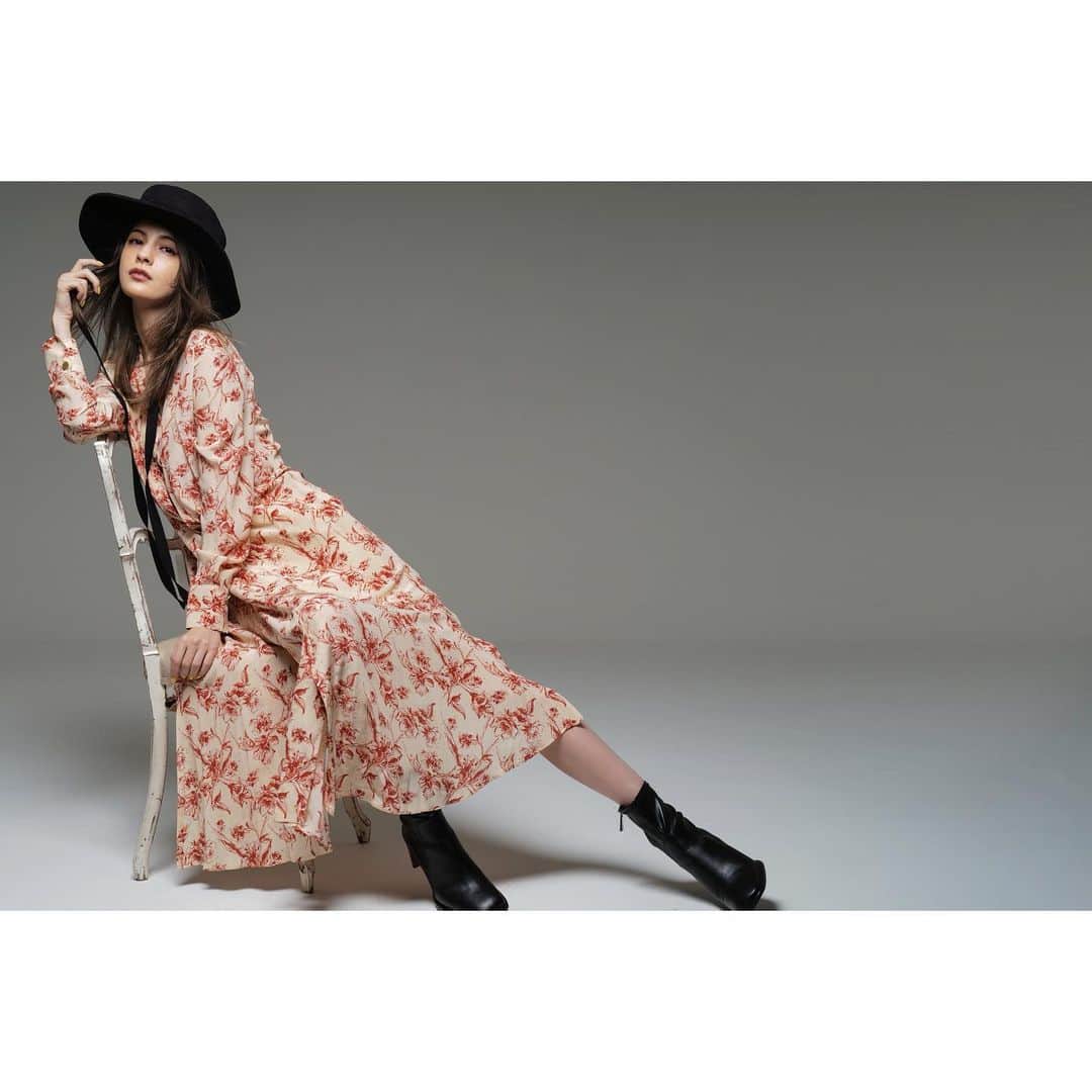 橘昌吾のインスタグラム：「デジタルカメラマガジン1月号 model @maggymoon  photograph @takuya_world_official  styling @shogo_tachibana」