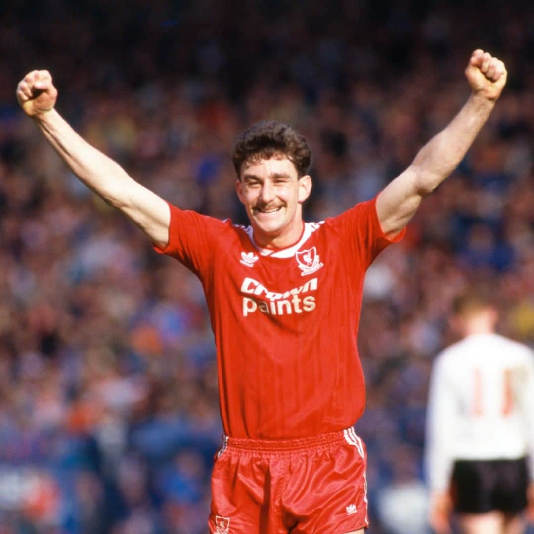 リヴァプールFCさんのインスタグラム写真 - (リヴァプールFCInstagram)「𝟲𝟯 goals, 𝟭𝟬𝟰 appearances ✨ #OTD in 1987, Aldo became a Red 🙌 #LFC #LiverpoolFC #Liverpool」1月27日 12時32分 - liverpoolfc