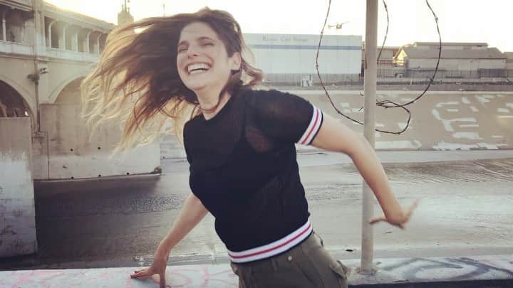レイク・ベルのインスタグラム：「I am a professional athlete. Currently looking for sports representation.」