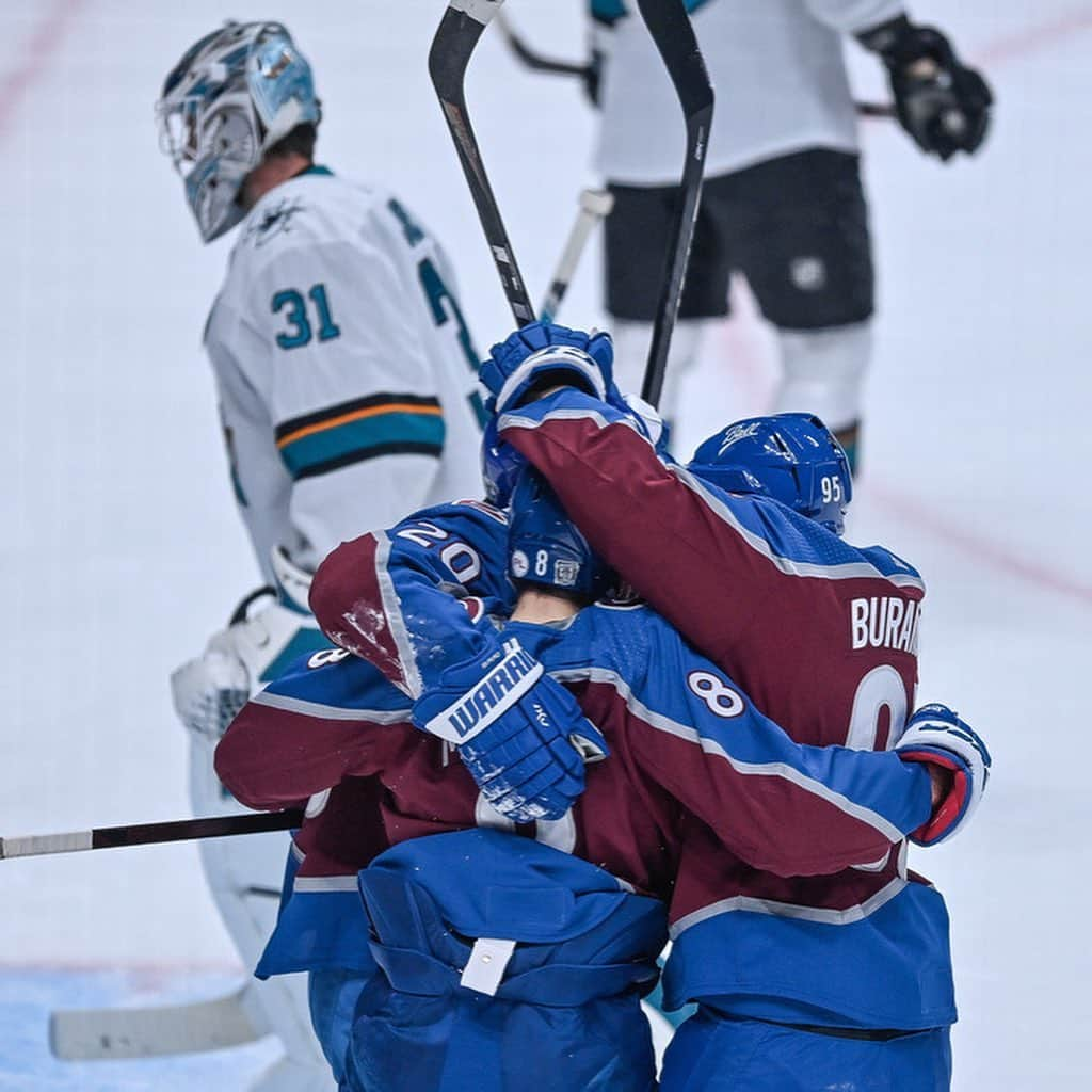 NHLさんのインスタグラム写真 - (NHLInstagram)「Goodness this entire @coloradoavalanche sequence is fantastic.」1月27日 12時51分 - nhl