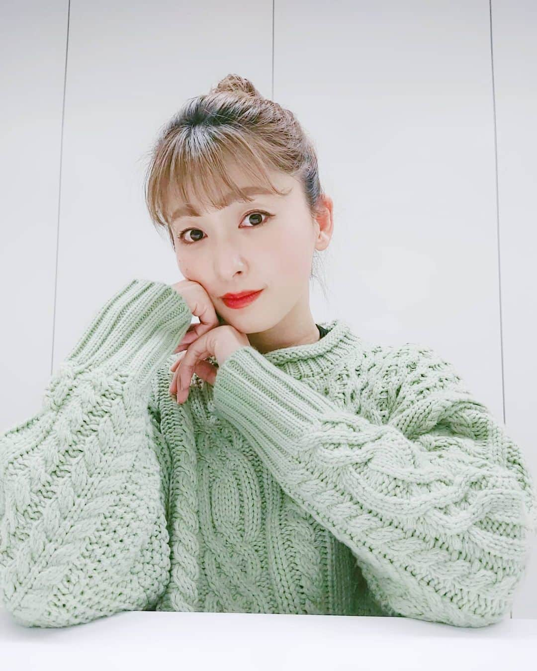 水野まいさんのインスタグラム写真 - (水野まいInstagram)「今日は predia3rdAlbum「10ct」発売日❤️ そして predia10周年ニコ生特番です😍❤️ . . ニコ生では過去のライブ映像が見れちゃいます皆さん是非チェックしてくださいね❤️. . . メンバー出演は20時からです❤️. . .  👕 @adametrope , , ,」1月27日 13時40分 - predia_mizuno_mai