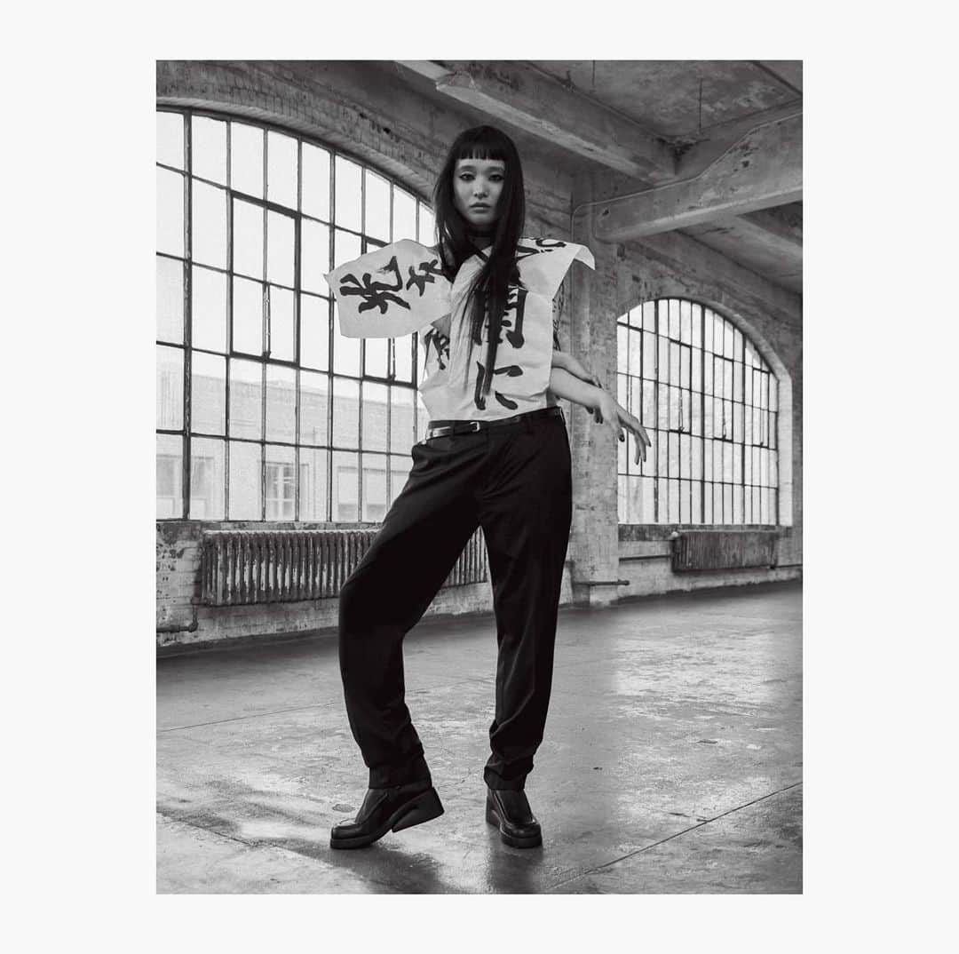 ZOO Magazineさんのインスタグラム写真 - (ZOO MagazineInstagram)「ZOO Archive:  Japanese model Yuka Mannami as seen in ZOO Magazine Issue #63.  Photography by Jack Waterlot  Yuka wears: trousers BOSS @boss belt Ann Demeulemeester @anndemeulemeester_official boots Camper @camper calligraphy paper by Marika Aoki  Fashion Director: Joanne Blades at The Wall Group Hair: Rita Marmor at Lowe & Co Make-up: Dotti at Statement Artists Calligraphist: Marika Aoki Set Designer: Daniel Horowitz at Jones Management Production: Photobomb Production Fashion Assistants: Kallie Biersach & Tawnee Clifton」1月27日 20時26分 - zoomagazine