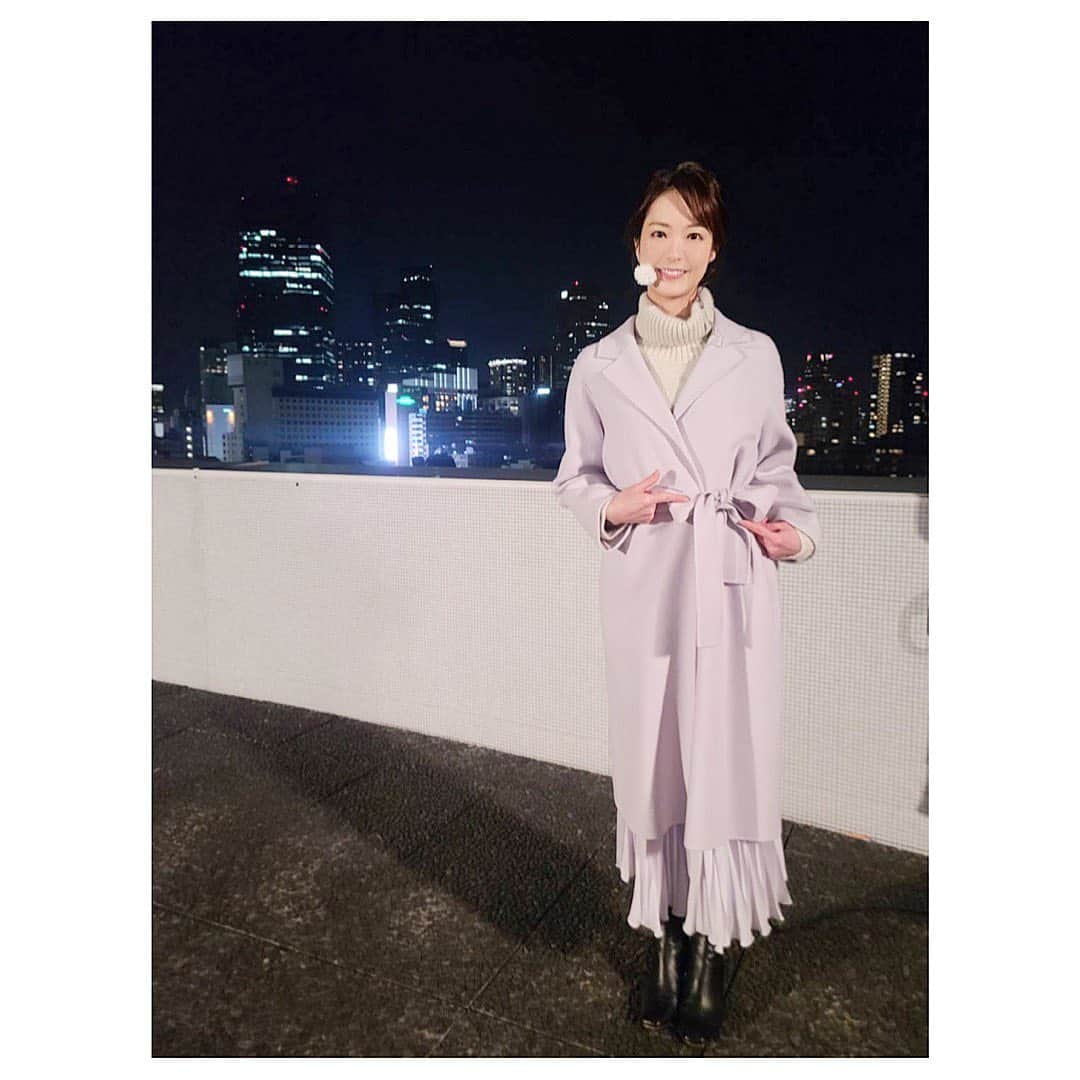 下村彩里さんのインスタグラム写真 - (下村彩里Instagram)「#衣装 x #景色　シリーズ 1.3枚目 コート•スカート:#celford ニット:#anatelier  . ５枚目 コート•パンツ#josephstudio ブラウス:#anatelier  いつも素敵な衣装ありがとうございます🙇‍♂️ . . 2.４枚目の景色は スタイリストさんが送ってくれた写真😌 こんな綺麗な景色が見られる場所に 私も行きたいな〜☺️ . . . . #最後 は #昨日の私服 と #先週末 #寒い日 に食べた　 #トマトチーズ鍋 🫕 #カマンベールチーズ #そのまま入れてみた🤭笑 #次の日ご飯を入れて... #リゾット  #これがまたおいしい... . . #下村彩里  #報道ステーション#気象情報#テレビ朝日アナウンサー#テレビ朝日#アナウンサー#アナウンサー衣装#冬#鍋#anchor#costume#japanesefashion#january」1月27日 15時16分 - sairi.shimomura_ex