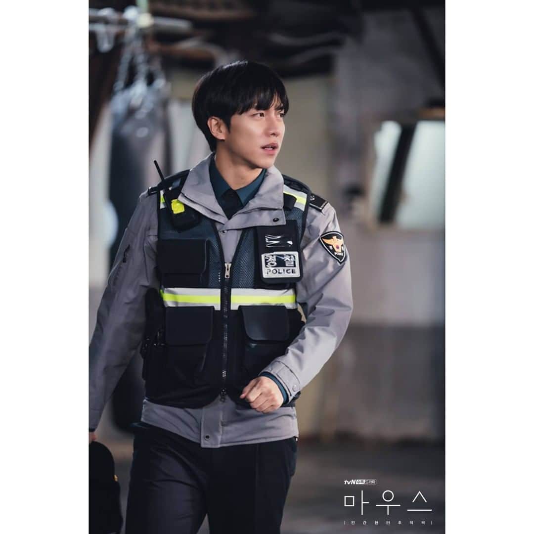 tvN DRAMA【韓国】さんのインスタグラム写真 - (tvN DRAMA【韓国】Instagram)「인간 비타민 바름이 등장!✨ 순경룩 찰떡같이 잘 어울리는 당신은 대체...💛  3월 3일 [수] 밤 10시 30분 tvN 첫 방송  #마우스 #tvN #새수목드라마 #방영예정 #이승기 #이희준 #박주현 #경수진 #김강훈」1月27日 16時00分 - tvn_drama