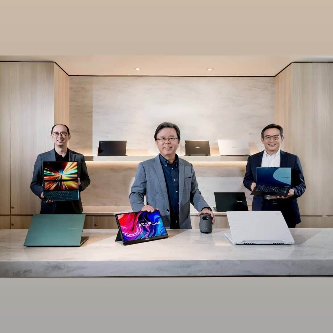 ASUSさんのインスタグラム写真 - (ASUSInstagram)「As we wrap up our #CES2021 #BeAhead launch event, here's another recap of the top products we launched! Here's to a 2021 filled with incredible ASUS tech, productivity, and smart life for all.」1月27日 16時15分 - asus