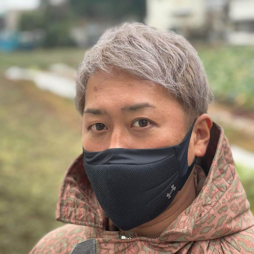 井本貴史さんのインスタグラム写真 - (井本貴史Instagram)「#1月27日 #こんにちは43歳 #さようなら42歳 ・ ・ #本日 #オンラインサロン開設しました #プロフィールからどうぞ #よろしくお願いします」1月27日 16時30分 - inomototakafumi