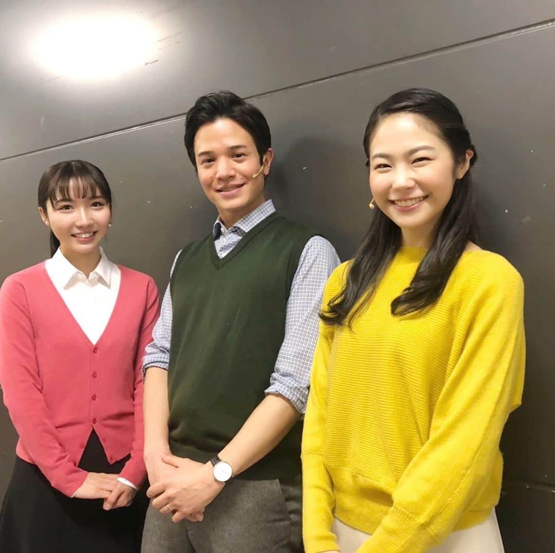 田村良太のインスタグラム：「Play a lifeが終わったという実感を持てずにいたのですが、今日の朝にたまった洗濯物を干すときに、天気が良くて「あー、気持ちいいなぁ」と思った瞬間に、何故かPlay a Lifeが終わったんだと実感できました。  稽古から本番までの期間で、天気を気にかけることがなかったからなのかもしれません笑  でも、何かが続いている感覚はあって、次に観る映画はロビン・ウィリアムズの「ミセス・ダウト」と決めていたりします。  いい舞台作品ってなんでしょうね。  この定義って色々あると思うんです。 皆さんはどんな作品が良い作品だと思いますか？  ●その瞬間、現実を忘れさせてくれる ●推しが尊い ●音楽が至高である ●泣ける ●笑える ●エモい ●椅子が柔らかい ●SNSでドヤれる ●劇場がいい匂いする  なんか脱線しました。笑  僕も色々な舞台が好きです。 エネルギッシュなパフォーマンスが見れる舞台とかも大好きです。 でも、一つ譲れないのは……（続きはブログで！ブログへはTwitterから飛べます）」