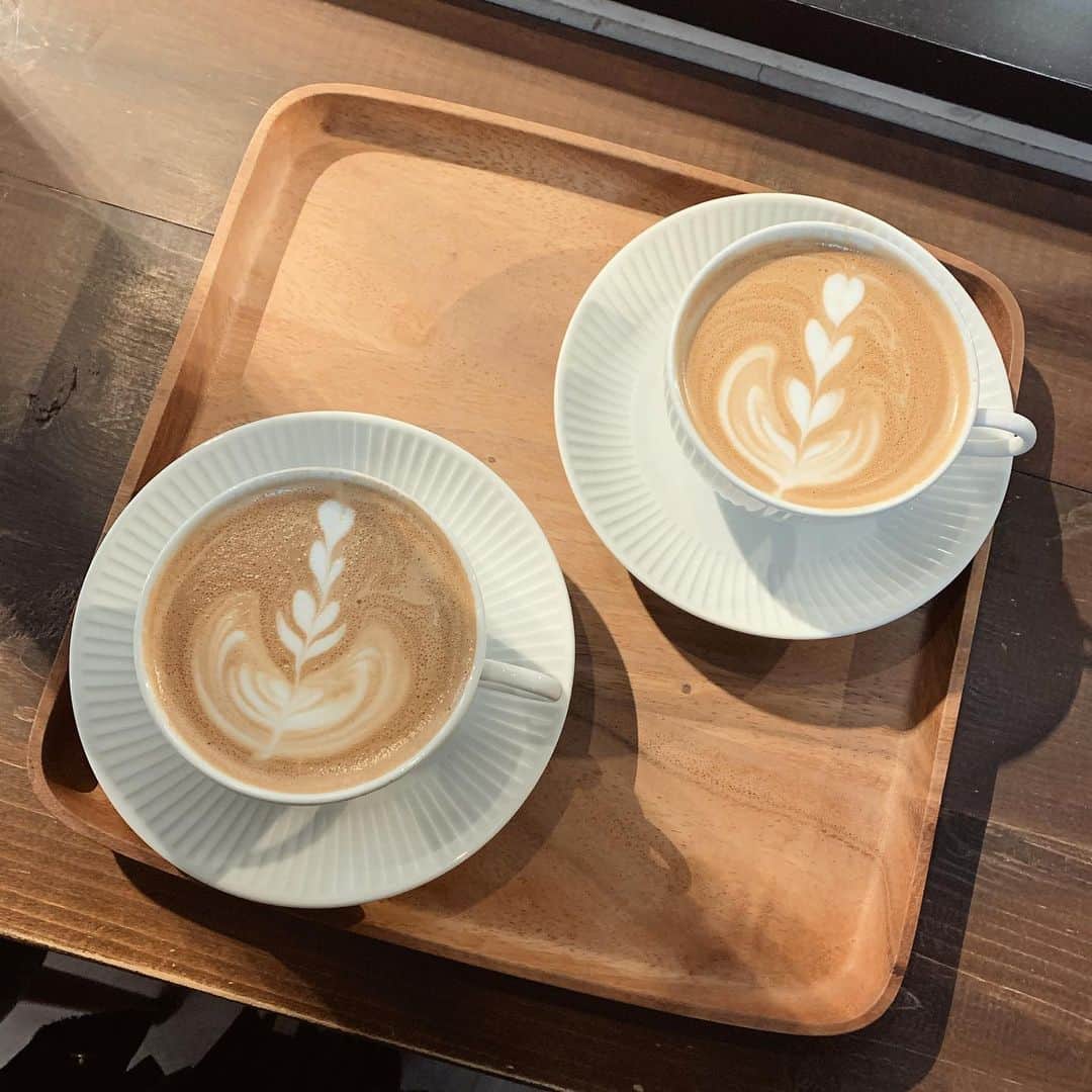 畑中奈緒美さんのインスタグラム写真 - (畑中奈緒美Instagram)「・ 最近少しずつ日が延びてきて嬉しい☺️✨・ ・ ・ #coffee #cafelatte #cafe #コーヒー #カフェラテ #カフェ」1月27日 16時47分 - hatanaka_naomi