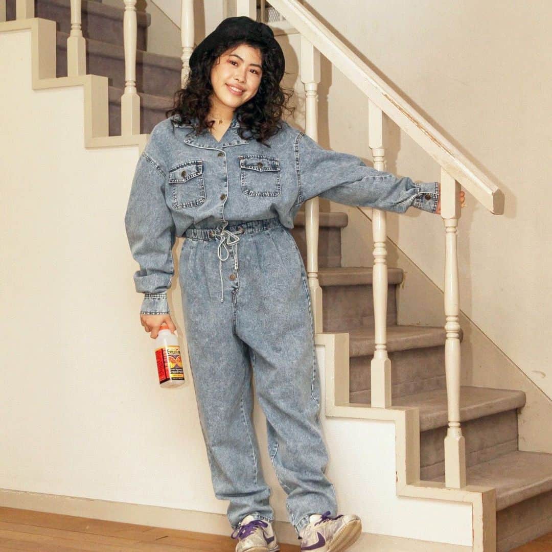 PECO CLUBのインスタグラム：「🔵🔻Peco Club New Item🔺🔵   🌀Chemical denim jump suit ￥8,900+tax Color：Denim Size：Free  Model: @zungguzungguguungguzenzenzon  Photo: @banana__0113 HairMake: @megu_makeup_ ㅤㅤㅤㅤㅤㅤㅤㅤㅤㅤ #PecoClub」