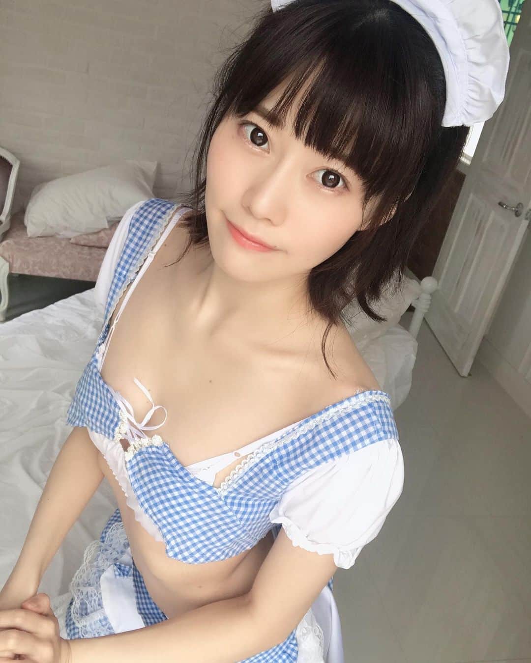 桃里れあさんのインスタグラム写真 - (桃里れあInstagram)「スワイプしてみて❣️ #これがこう  ・ 1stDVDももれあ発売まであと2日❣️  ・ ・ 【れあに会える日🍑】1/19更新 💘1/31 12:00〜秋葉原　Creamお渡し会 ✳︎申込と詳細→ https://www.shosen.co.jp/event/151344/ 💘2/14 18:00〜秋葉原　1stDVDソフマップイベント ✳︎申込と詳細→https://cheerplace.jp/event/r7k5tvi6me-lpi-1o-j-56rdmhj6ks0f  ・ ・ 【雑誌掲載情報📖】1/19更新 👙EXMAX2月号発売中 👙Cream2月号発売中 ・ ・ 【DVD発売情報】12/28更新 1/29 1stイメージDVD「ももれあ」発売 Amazonにて予約受付中！✨ アイドルDVDランキング1位ありがとう🏅 https://www.amazon.co.jp/dp/B08NPQTQG3 ・ ・ 【レギュラーラジオ情報📻】 調布FMらじぷら 次回放送2/7(日)23:00〜23:59 アプリ《リスラジ》でお聴きください♪ メンバー：小林智絵（Pimm's）/二瓶有加（PINK CRES.）/りさ（まなみのりさ）/桃里れあ ・ ・ 【SNS💘】 Twitter：https://twitter.com/rea_momosato  TikTok： YouTubeチャンネル《桃里れあ》：https://www.youtube.com/channel/UCfpzmulrUvR-x-55JEoZ7Mg ファンクラブ（CHEERZ）：https://cheerz.cz/artist/13853 公式LINE：https://lin.ee/h96Deou ・ ・ ・ #エロナース #グラビア #ไอดอล #아이돌 #प्रतिमा #japanesegirl #model #idol #内衣 #性感的 #漂亮 #清秀 #偶像 #粉我 #เซ็กซี่ #섹시  #gravure #sexy #cosplay  #萌 #bikinigirl #asiangirl #bajutidurseksi #sexyhot #instagood #护士 #美女 #自拍」1月27日 17時42分 - rea_momosato