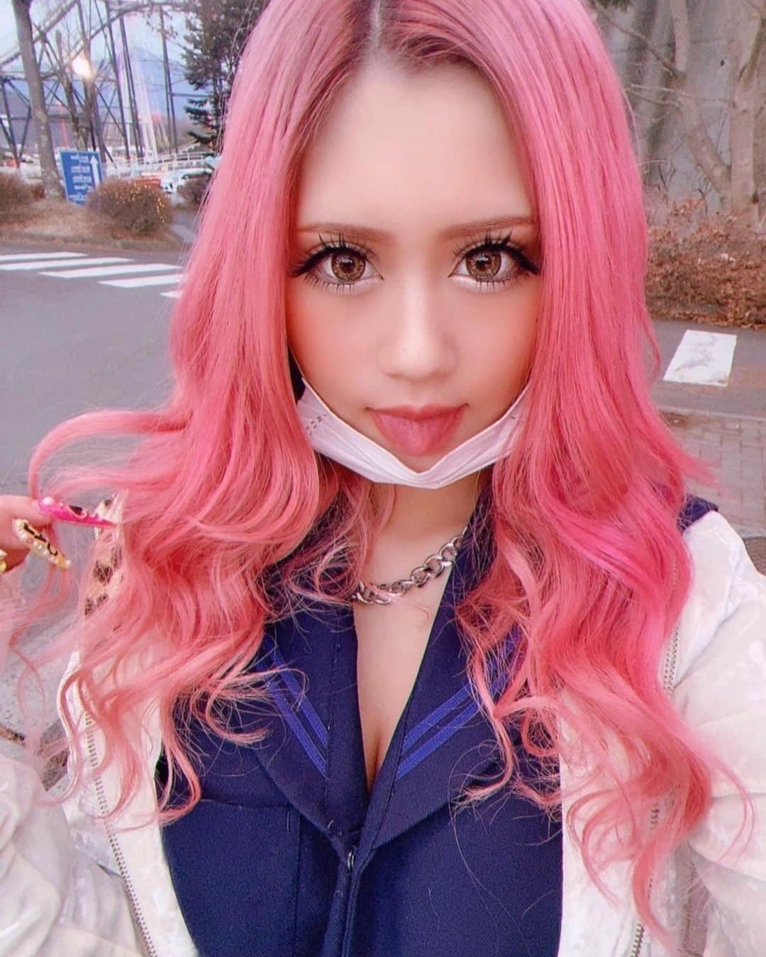 あいめろ姫さんのインスタグラム写真 - (あいめろ姫Instagram)「21歳に見える？にゃん🥰❤️‼️」1月27日 18時07分 - aisyu0101