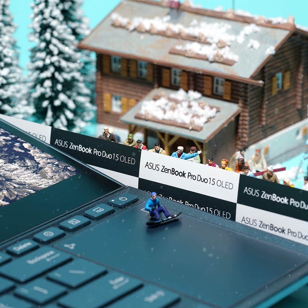 9GAGさんのインスタグラム写真 - (9GAGInstagram)「Slide smoothly and land perfectly ⛷️Asus ZenBook Pro Duo 15 OLED gives you a superbly immersive viewing experience - Work by @tanaka_tatsuya」1月27日 18時15分 - 9gag