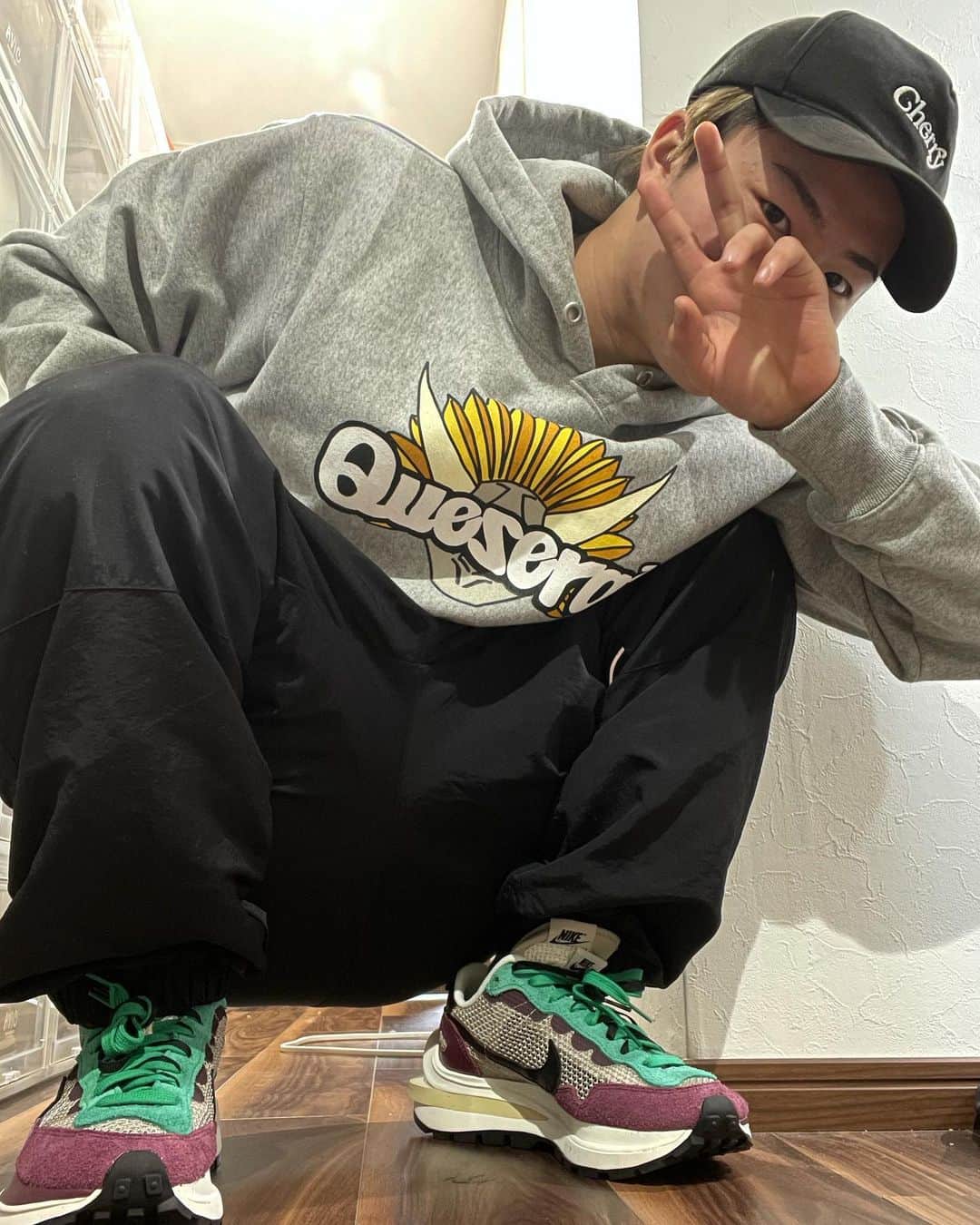 那須川天心さんのインスタグラム写真 那須川天心instagram スニーカーbox設置してから写真撮りやすくなったっ パーカーもスニーカーもかわゆい Quesera2 Official 1月27日 18時43分 Tenshin Nasukawa