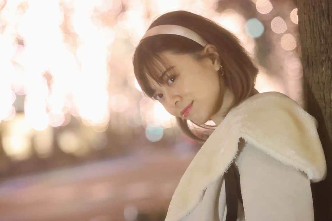 及川愛未のインスタグラム：「#shooting #撮影 #リクエスト撮影 #撮影会 #イルミネーション #夜景 #lighting #商用撮影 #写真展 #レタッチ無し #宣材写真 #プロカメラマン #丸ノ内 #サロンモデル #ブライダル #ウェディングモデル #ブライダルモデル　 #ポートレートしま専科  #ポートレート  #photography  #写真  #写真好きな人と繋がりたい  #写真撮るの好き人と繋がりたい  #portraitmodel #portrait  #東京カメラ部  #カメラマン募集  #ファインダー #ファインダー越しの私の世界  #followme ‪ ‬」
