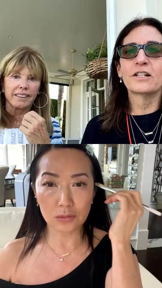 ボビー・ブラウンのインスタグラム：「Face pencils」