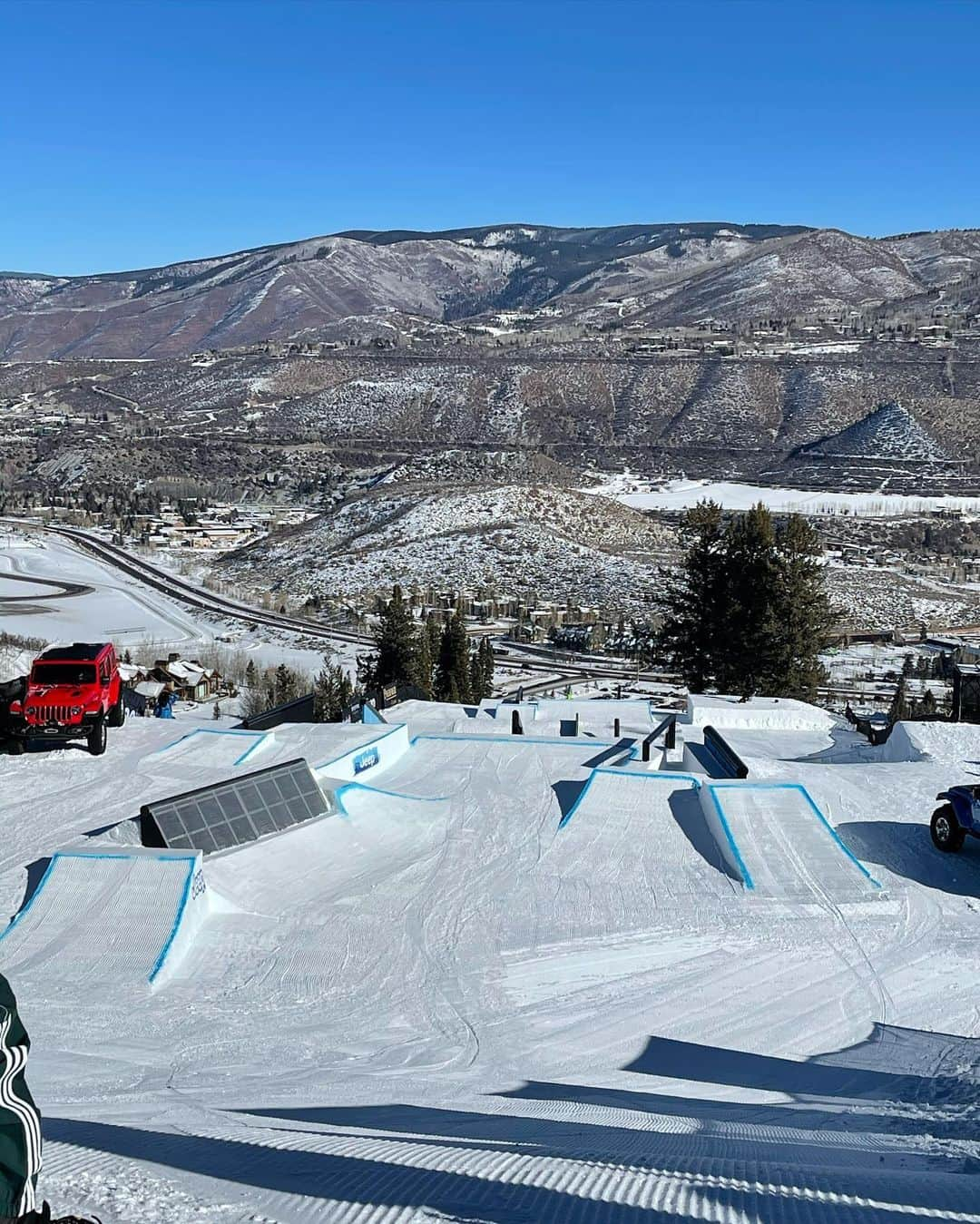 マルクス・クリーブランドさんのインスタグラム写真 - (マルクス・クリーブランドInstagram)「Which line would u choose? @xgames going down this week!😤 hyped to be back!🦋 #snowboarding」1月28日 4時23分 - marcuskleveland