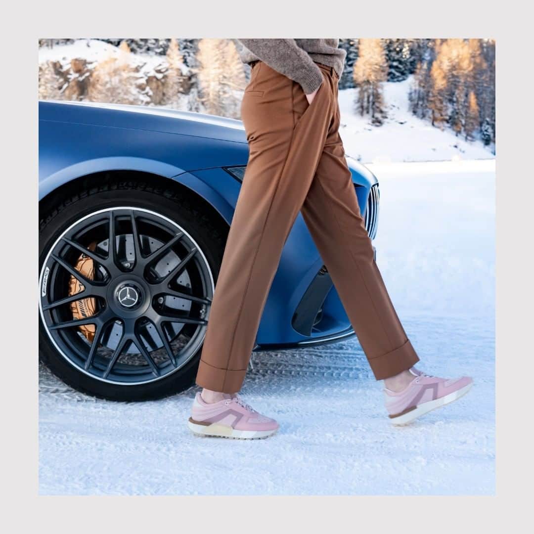 サントーニのインスタグラム：「The must-have winter sneakers: iconic and refined, sleek and comfortable in any environment.  @mercedesamg  #Santoni #SantoniForAmg #MercedesAMG #AMG #neverstandstill」
