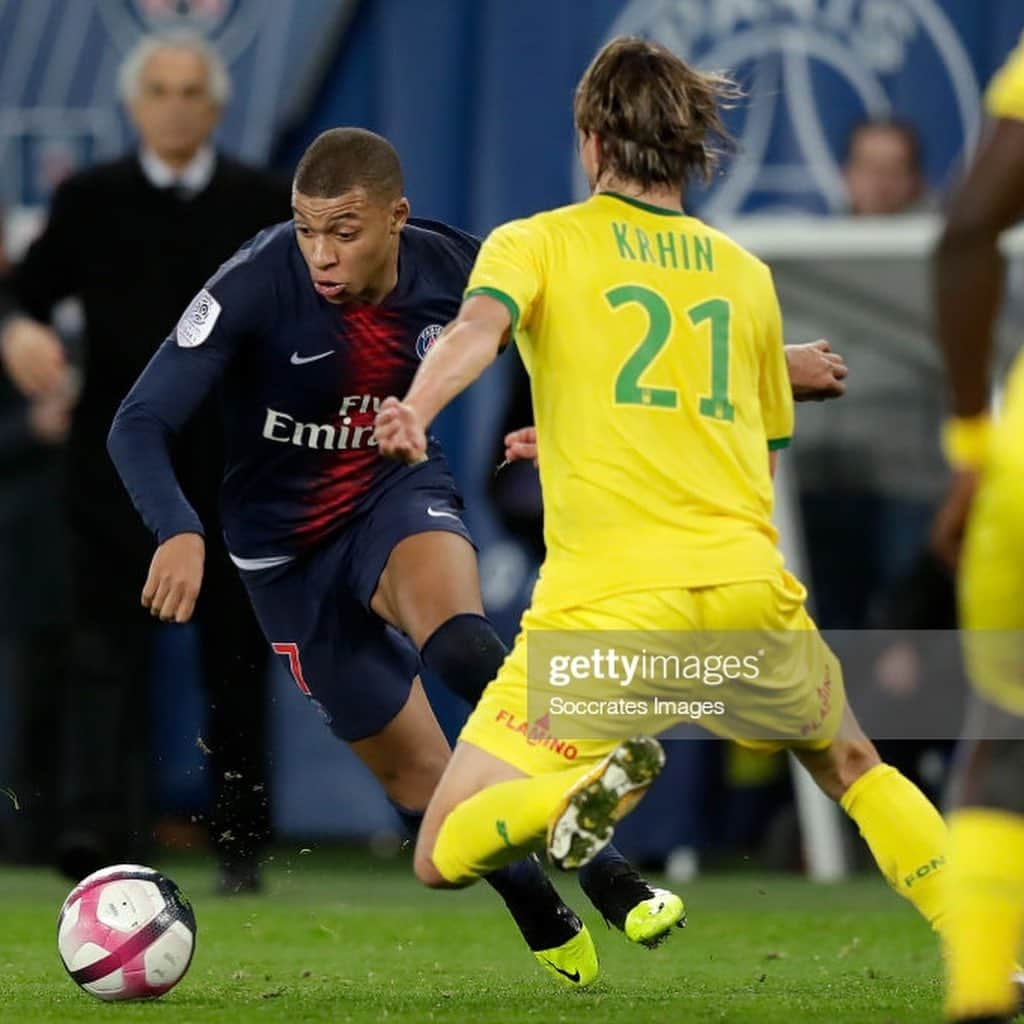 レネ・クルヒンさんのインスタグラム写真 - (レネ・クルヒンInstagram)「Can’ t wait to be back and fight for more memories like this...⏳ @nzs_si @inter @officialbolognafc @cordobacf_oficial @granadacf @fcnantes」1月28日 4時50分 - renekrho