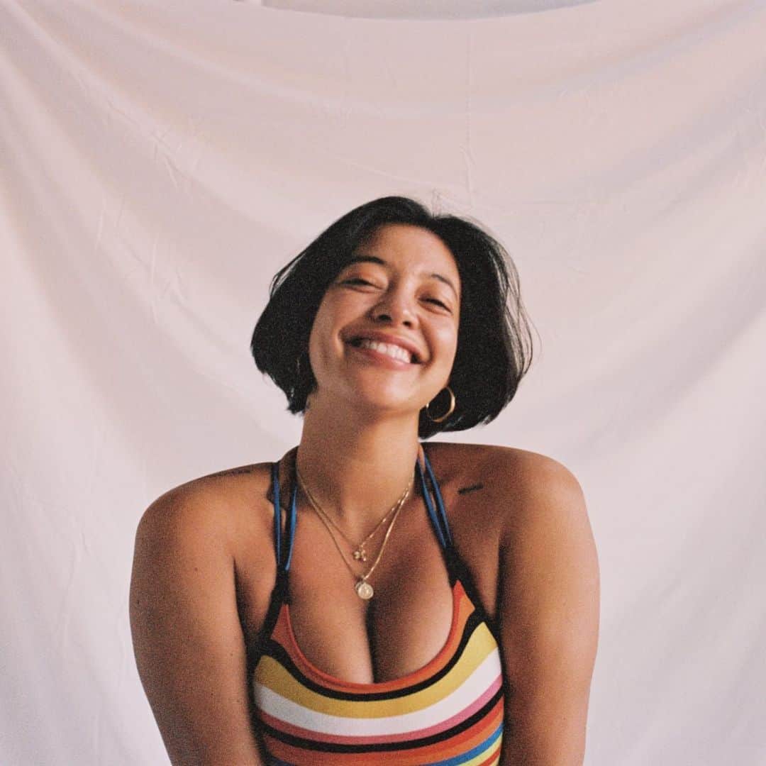 ナオミ・シマダさんのインスタグラム写真 - (ナオミ・シマダInstagram)「shared some unfinished thoughts about this wildly precarious time in the world along with the small joys and triumphs I’ve found with @keyssoulcare, link is in my story, really hope you’re all taking care out there, sending so much love <3 #keyssoulcarepartner」1月28日 5時00分 - naomishimada