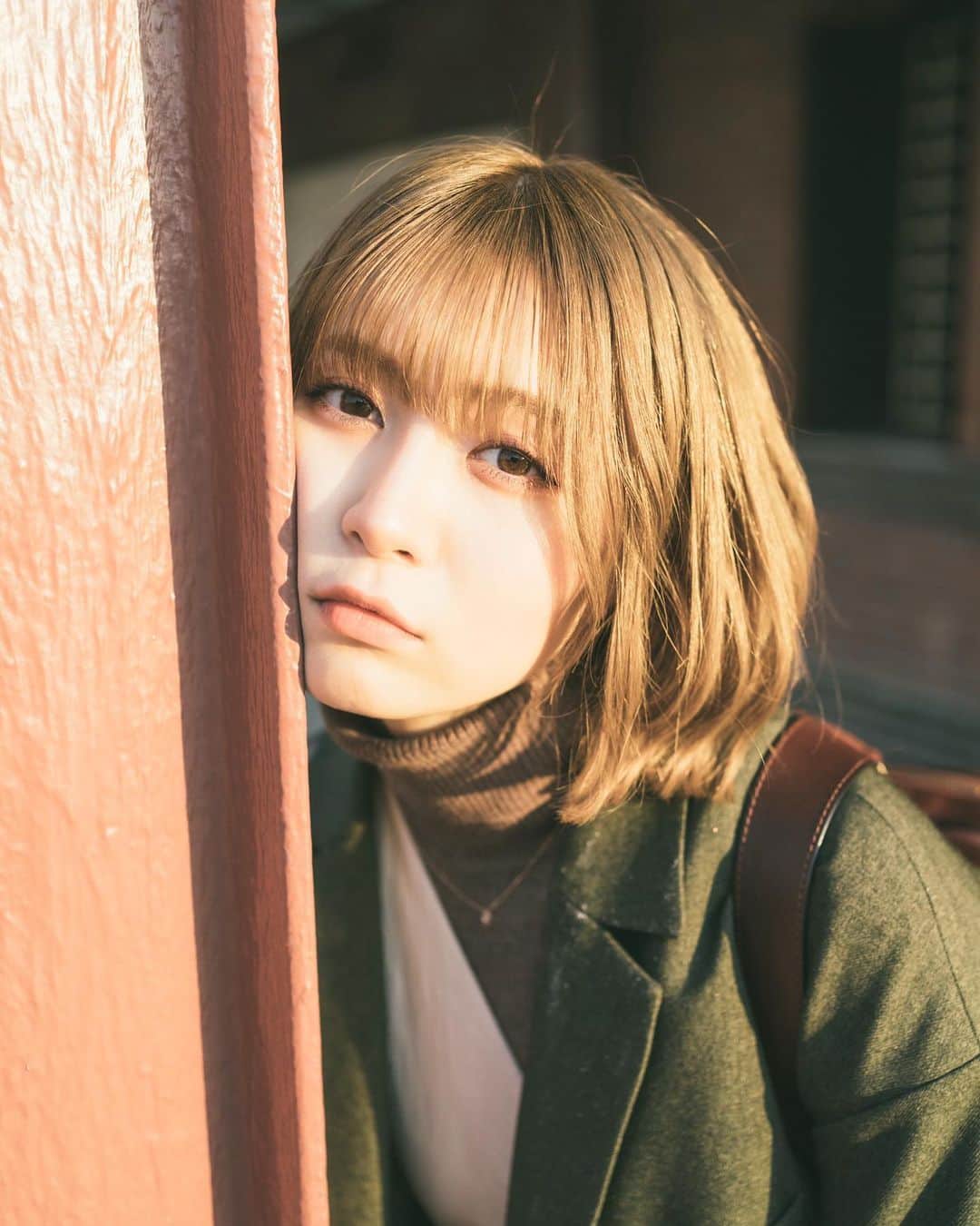 のインスタグラム：「夕陽があたたかかった〜🕯 ・ ・ ☁️@minase812  ・  ・  ・  ・  #ポートレート #ポートレートモデル #ポートレート撮影 #ポートレートしま専科 #被写体 #被写体モデル #被写体女子 #撮影モデル #写真撮影 #撮影依頼募集中 #撮影依頼受付中 #ポトレ撮影  #ショートカット #サロン撮影 #サロモ  #オトナ女子 #大人ファッション #プチプラコーデ #プチプラファッション #大人コーデ #ブリーチカラー #ミルクティーベージュ #모델 #좋아요테러 #팔로미 #데일리룩 #전신샷 #japanesemodel #japanesegirl #japangirl」