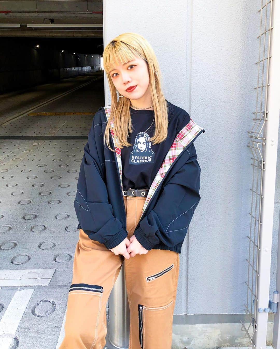 XGIRL_ootdのインスタグラム：「#xgirl_ootd @xxgnamii 154cm X-girl NAGOYA STAFF ・ -------------------------- ・ ▪️X-girl × Reebok PLAID TRACK JACKET ¥16,000+tax ▪️X-girl × HYSTERIC GLAMOUR FACE S/S TEE ¥5,500+tax ▪️#1 SKATER FLIGHT PANTS ¥14,000+tax X-girl SOLAR POWER WATCH VIDEO MODEL MINI ¥25,000+tax -------------------------- #xgirl #xgirljp #xgirlus」