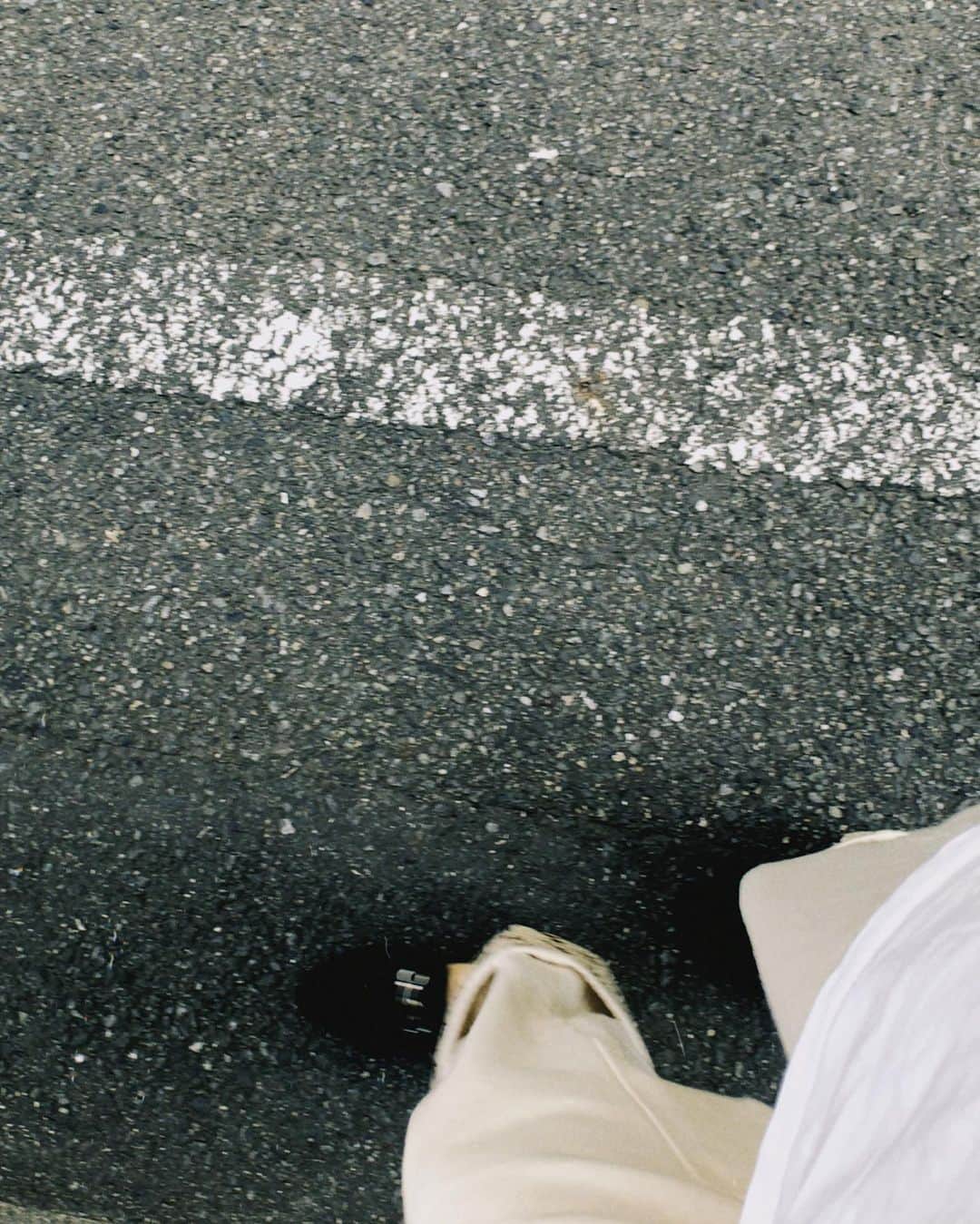 吉田莉桜さんのインスタグラム写真 - (吉田莉桜Instagram)「・ 人生は何があるかわからないものね。 まあ、それが楽しかったりするんだろうけど。 ・ ・ ・」1月27日 21時57分 - yoshida_rio_official