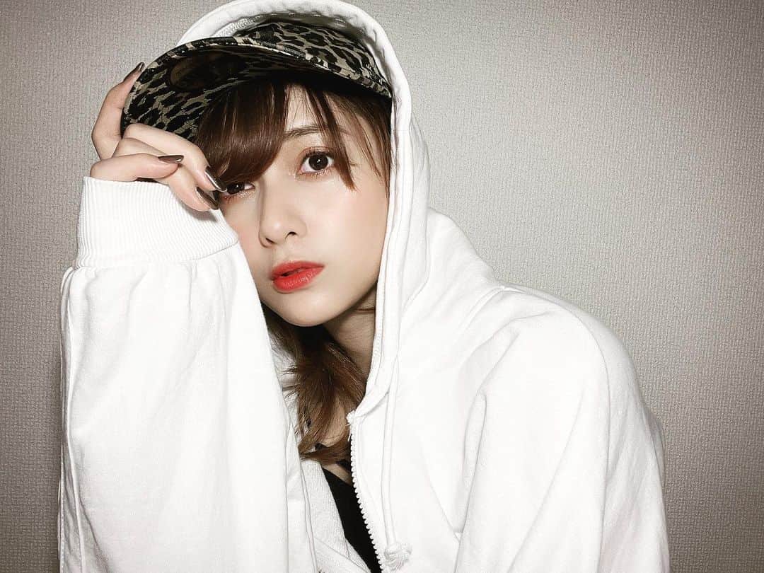アンジェラ芽衣のインスタグラム