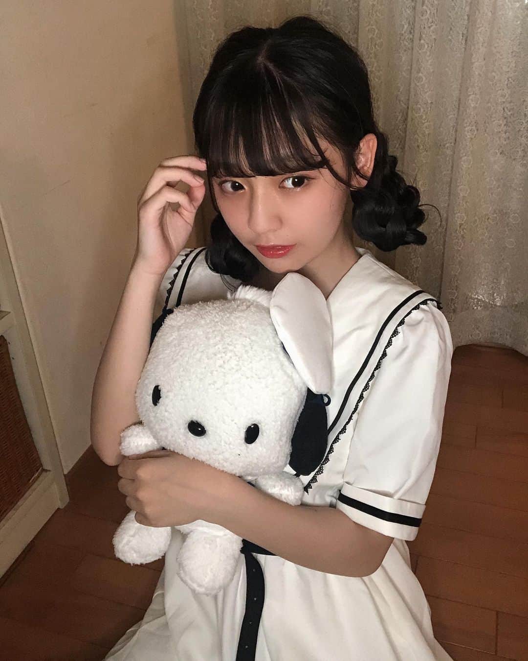 尾野寺みさのインスタグラム：「﻿ ﻿ #ポチャッコ #サンリオ #コラボ﻿ ﻿ #ヘアアレンジ #ロングヘア #ツイン団子﻿ #前髪 #三つ編み #アップヘア ﻿ ﻿ #推しごと #推し事 #量産 ﻿」