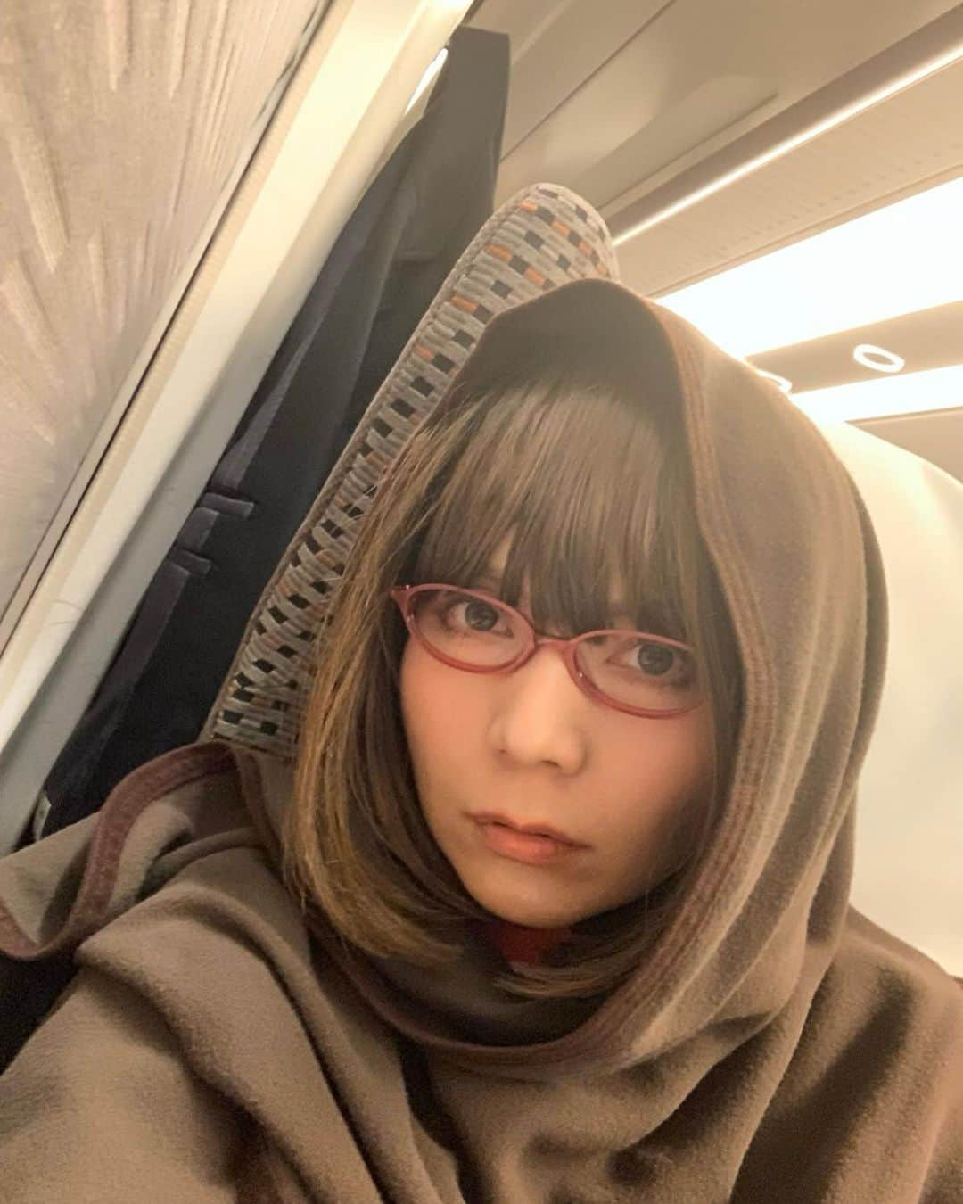 木部さんのインスタグラム：「今週金曜日のNHKドラマ10！﻿ ﻿ べきちゃんが謎の女占い師🔮で出演します！お見逃しなく！﻿ ﻿ えっ？﻿ 写真はきべの女占い師イメージ写真です！笑🤓👍﻿  #いつかの写真　#占い師 #調査兵団  #何に見えるかはあなた次第  #tbt🔙📸  ﻿ ﻿ ﻿」