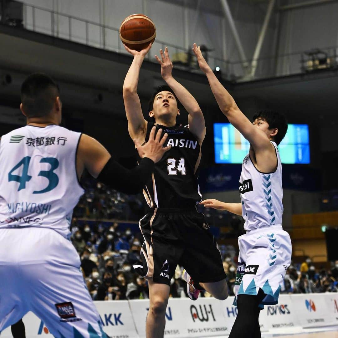 シーホース三河さんのインスタグラム写真 - (シーホース三河Instagram)「1/27（水）vs.京都 #PHOTO 三河 82-70 京都 #fightfor_ #シーホース三河 #Bリーグ」1月27日 23時53分 - go_seahorses