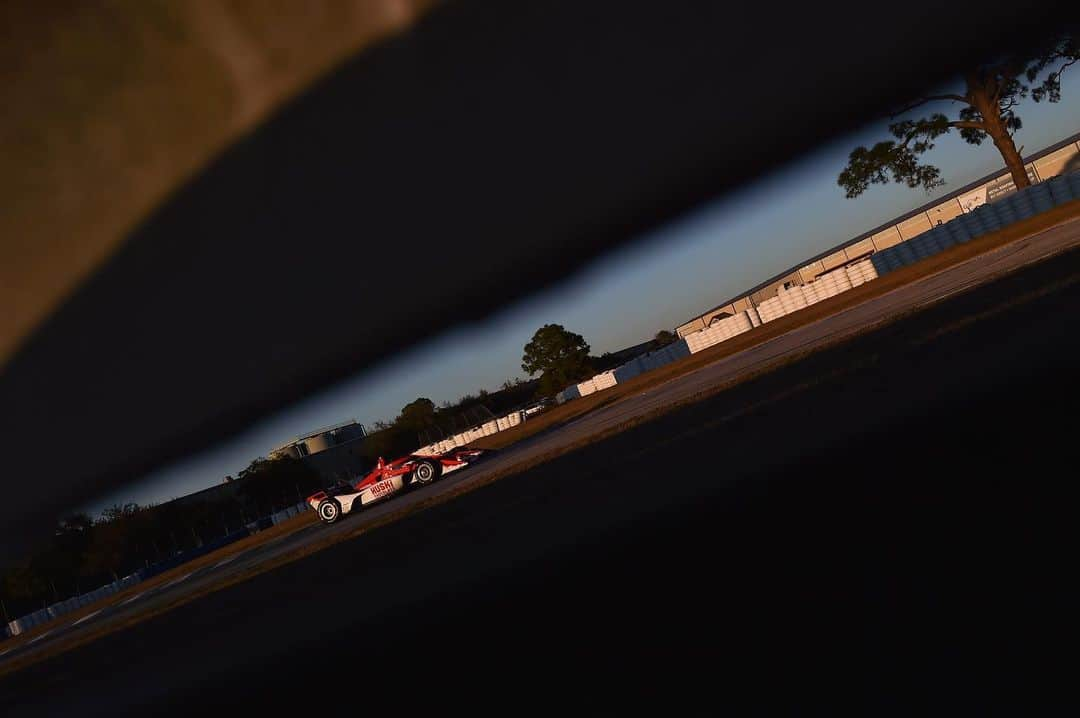 マーカス・エリクソンのインスタグラム：「Counting down the days.... 🗓 #ME8 #INDYCAR2021 📸 @chrisowens @indycar」