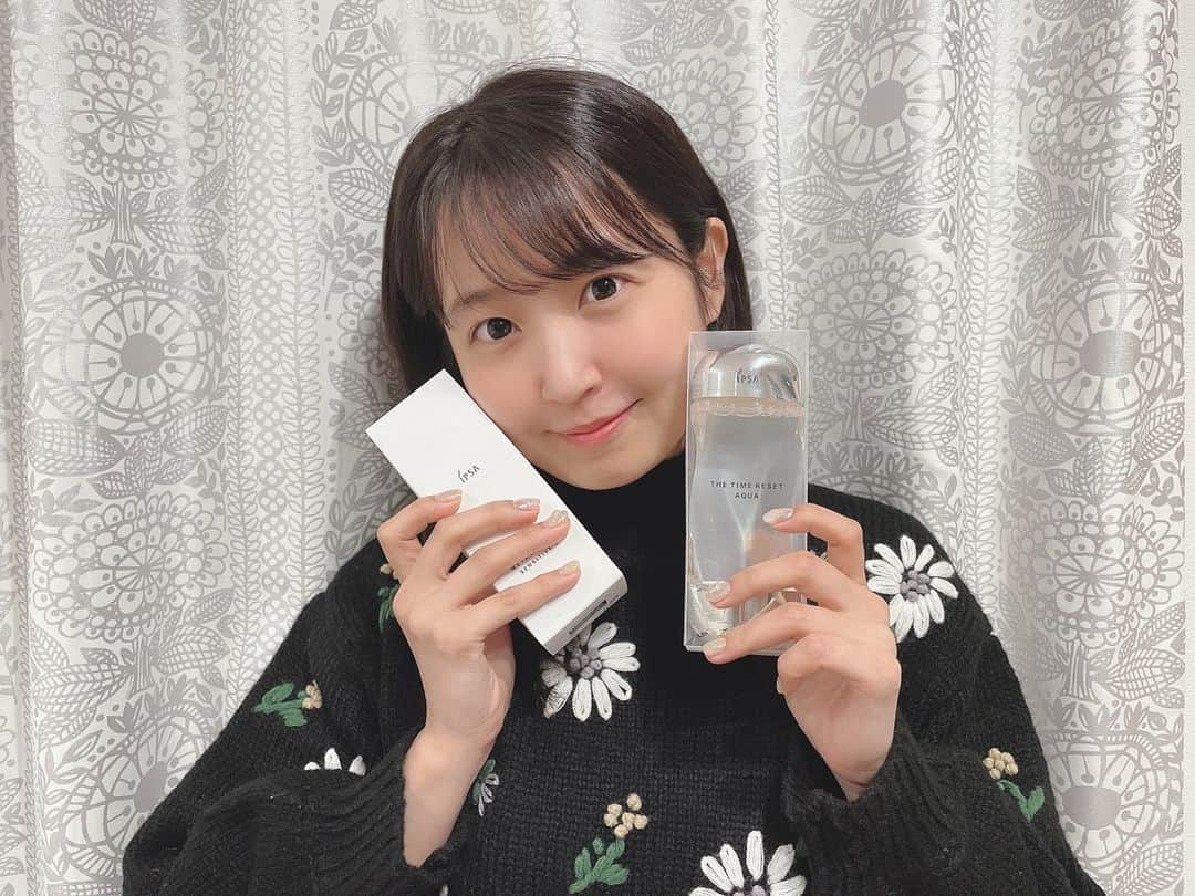 惣田紗莉渚のインスタグラム：「おねえちゃんに もらって嬉しくて 夜中だけど写真撮った☺️ #ipsa #skincare #thetimeresetaqua  #イプサ #すっぴん #アプリだけど　🥺 #niceclaup  #niceclaup_ootd」