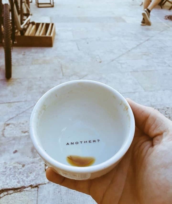 Mineral Airのインスタグラム：「Another cup of coffee is always a good idea. Happy #HumpDay 🐫 ⁠ ⁠ 📷: DM for credit」