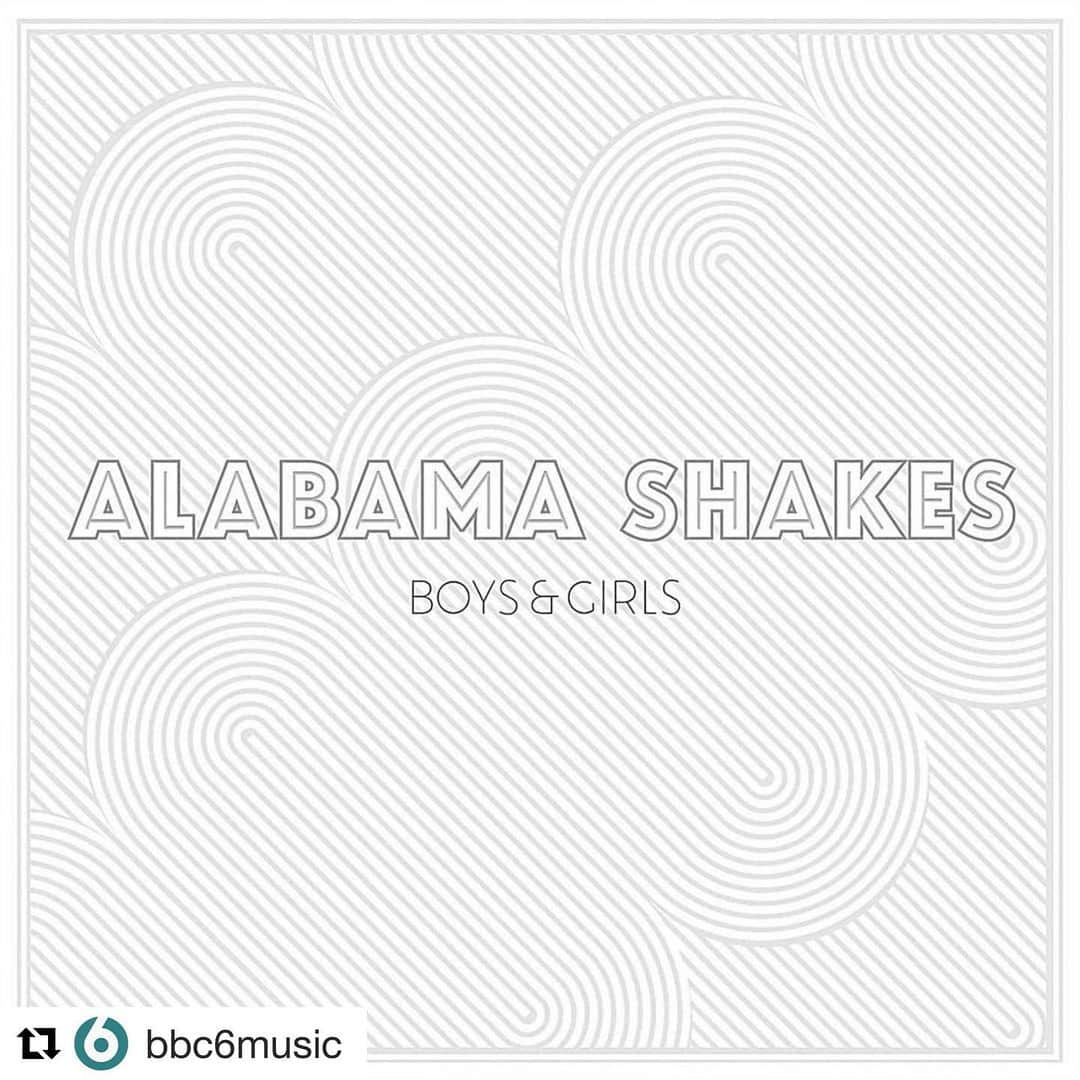 アラバマ・シェイクスさんのインスタグラム写真 - (アラバマ・シェイクスInstagram)「🙏🏽❤️ #Repost @bbc6music  ・・・ 🎶 You’ve got to hooooooold on 🎶  @alabama_shakes’ electrifying debut album from 2012, Boys & Girls, is inducted into the 6 Music Album Club this evening at 6pm with Steve Lamacq.  What’s your favourite track on this one?」1月28日 1時11分 - alabama_shakes