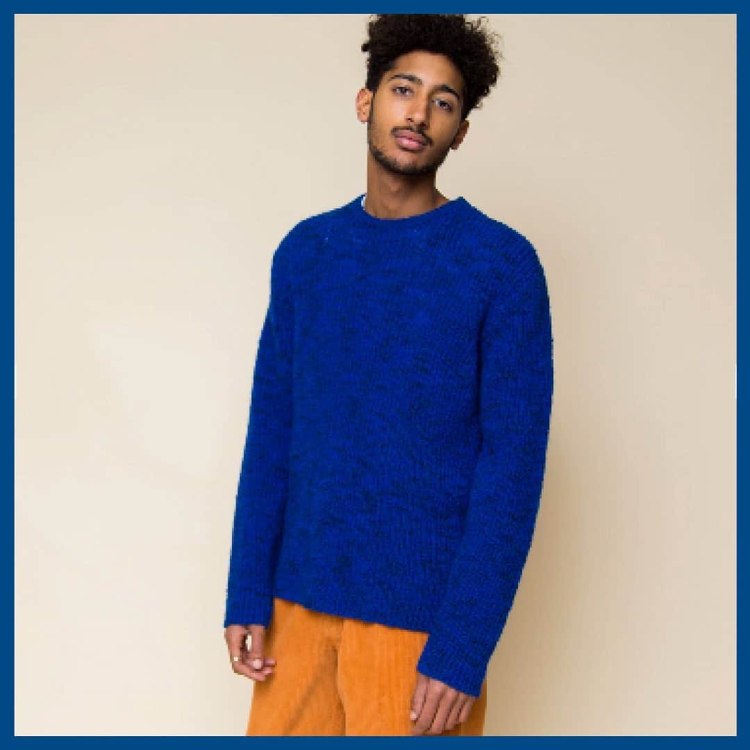 フォークのインスタグラム：「From new Winter Spring collection, our Ripple jumper in an unapologetic Cobalt Blue and a Black yarn combo.   #knitwear #mensstyle #folkclothing #2021」