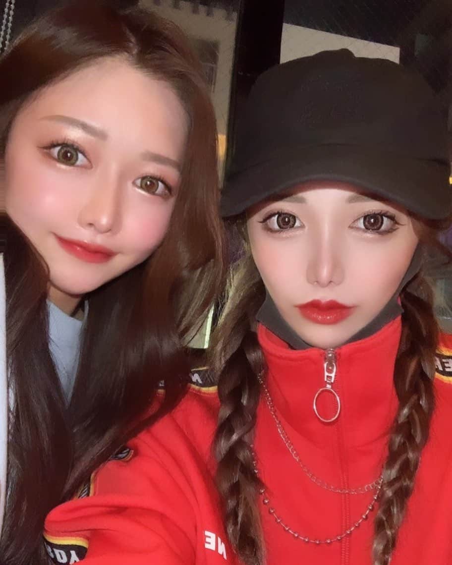 椎名麗のインスタグラム：「いつも支えてくれる周りの人達に感謝の気持ちを忘れず恩返しできるようになります」
