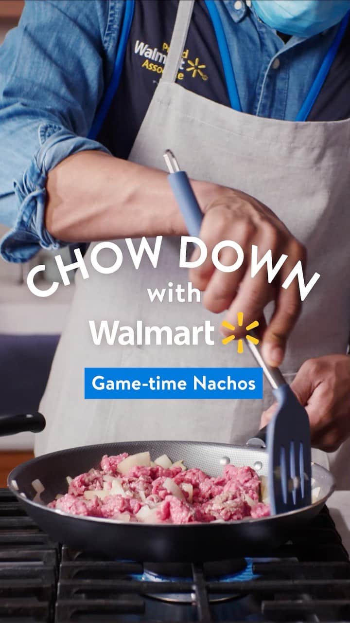 Wal-Mart Stores, Incのインスタグラム：「Bring the yum this season with Game-time Nachos that are sure to impress your home team. 🤤 Pro tip: load them up with extra toppings & you'll be a fan favorite in no time. 💪🏽」