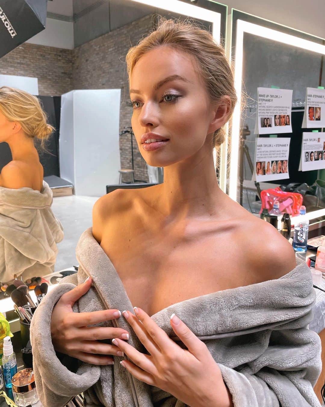 のインスタグラム：「From Florida With Love 🥰  makeup & hair by @ildegoncalves」