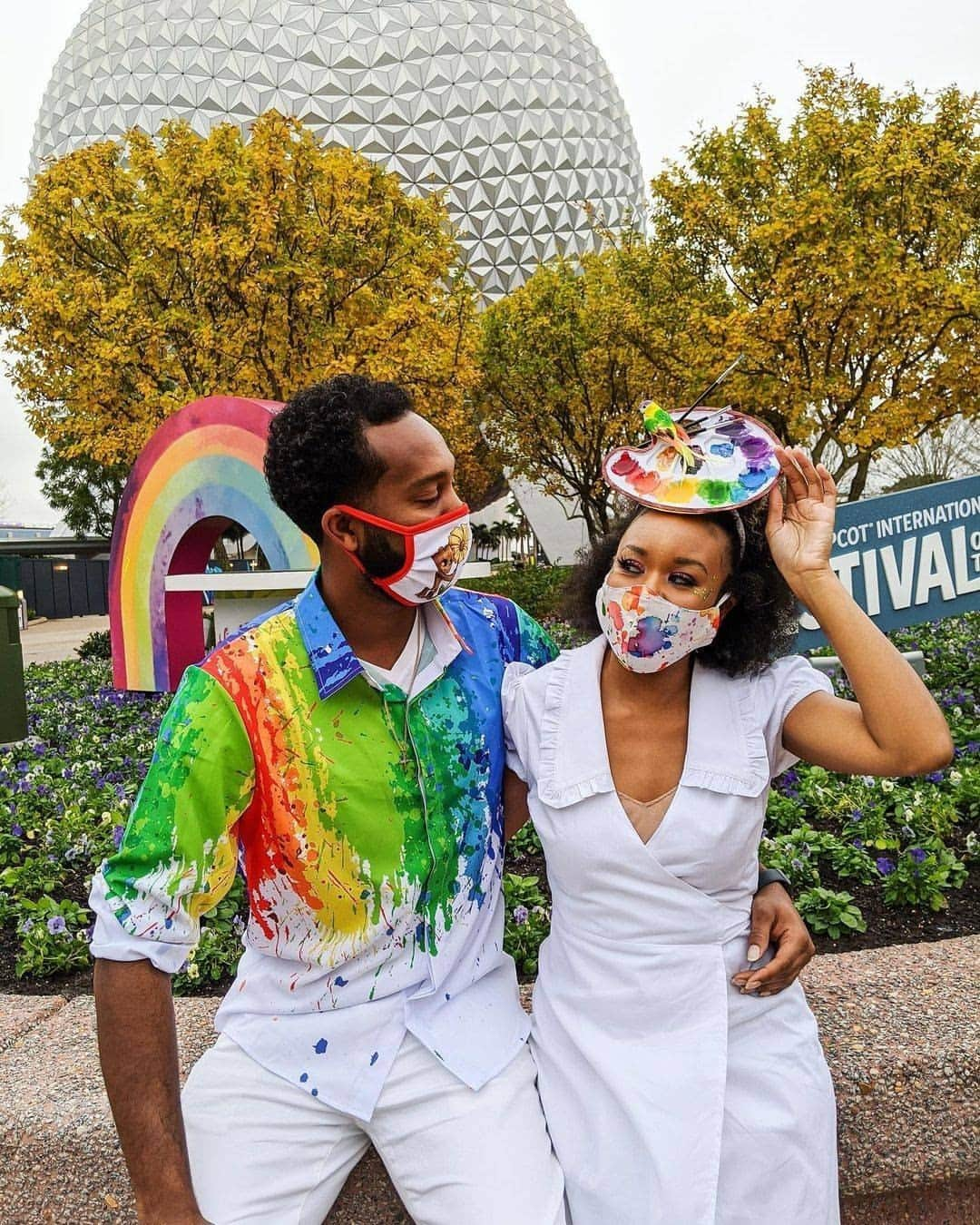 Walt Disney Worldさんのインスタグラム写真 - (Walt Disney WorldInstagram)「Explore the mousterpieces at Taste of EPCOT International Festival of the Arts 🎨🖌 #ArtfulEpcot (📷: @beautieandthebubbly)」1月28日 2時49分 - waltdisneyworld