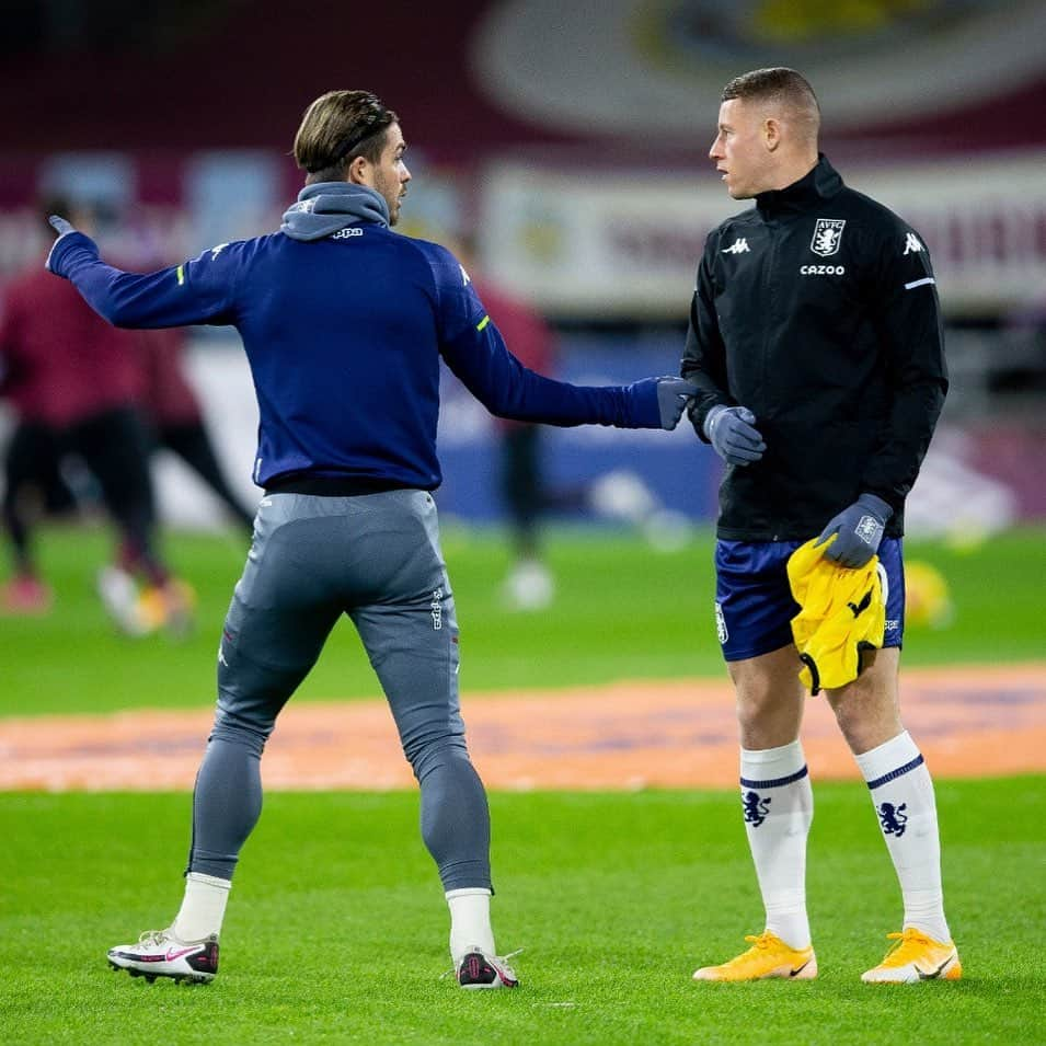 アストン・ヴィラFCさんのインスタグラム写真 - (アストン・ヴィラFCInstagram)「Excited to see this duo in action again tonight? 🤩 #BURAVL #AVFC」1月28日 2時53分 - avfcofficial