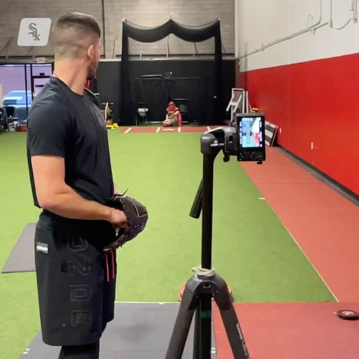 シカゴ・ホワイトソックスのインスタグラム：「Double tap for a @dylancease7 strikeout」