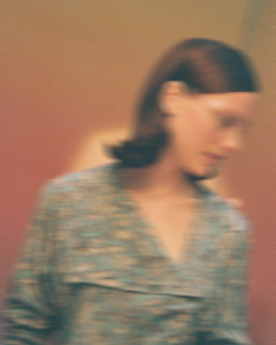 カルバンのインスタグラム：「Directional blur #Carven SS21」